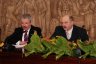 XXIV nadzwyczajna sesja Rady Miasta Zgierza - Przewodniczący RMZ Andrzej Mięsok (z lewej) i Wiceprzewodniczący RMZ Jarosław Komorowski (z prawej)