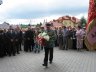 30-lecie NSZZ "Solidarność" - składanie kwiatów pod tablicą "Solidarności"